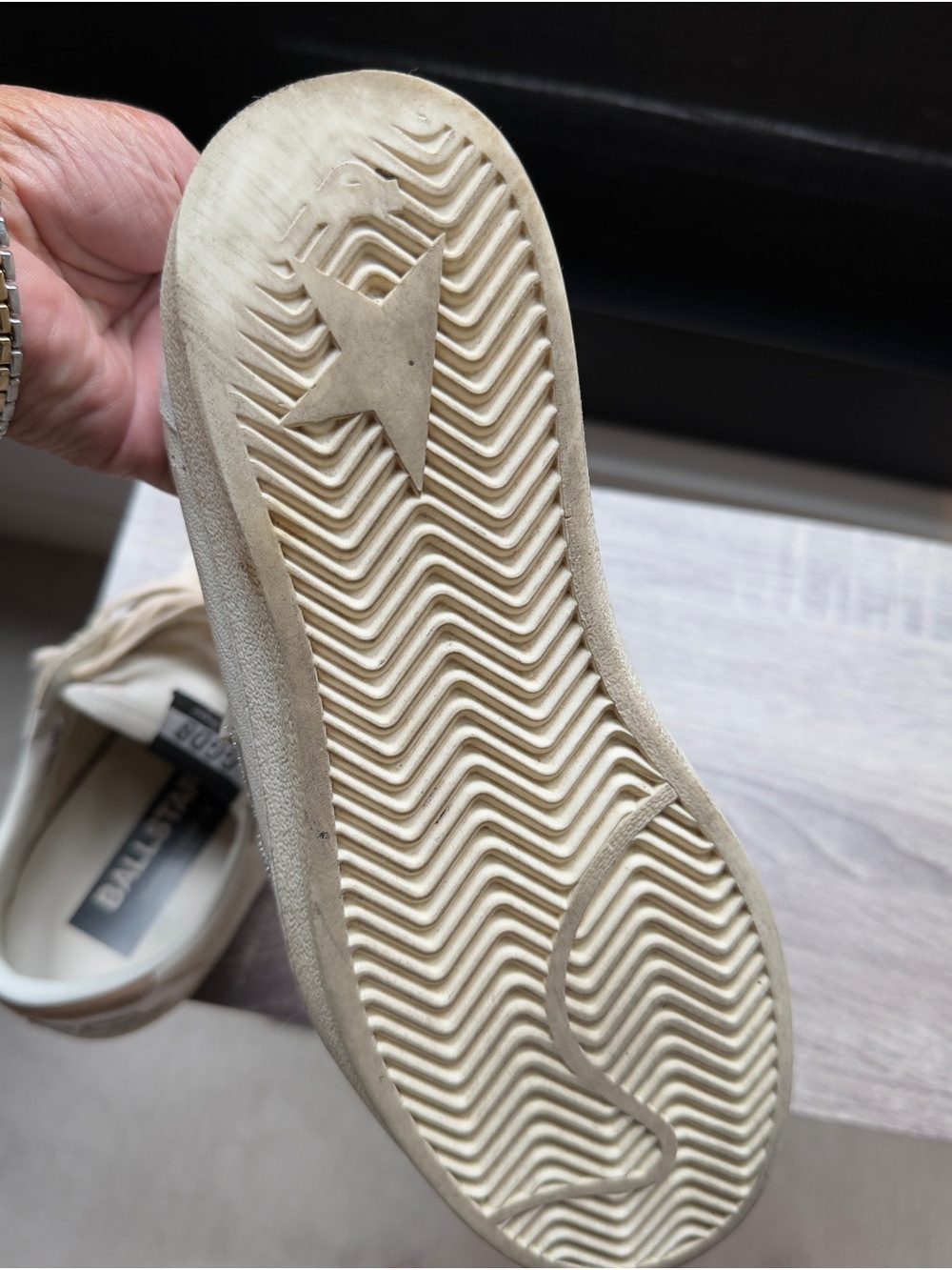 Golden Goose Women’s Cream Leather Star Sneakers - Picture 7 of 12